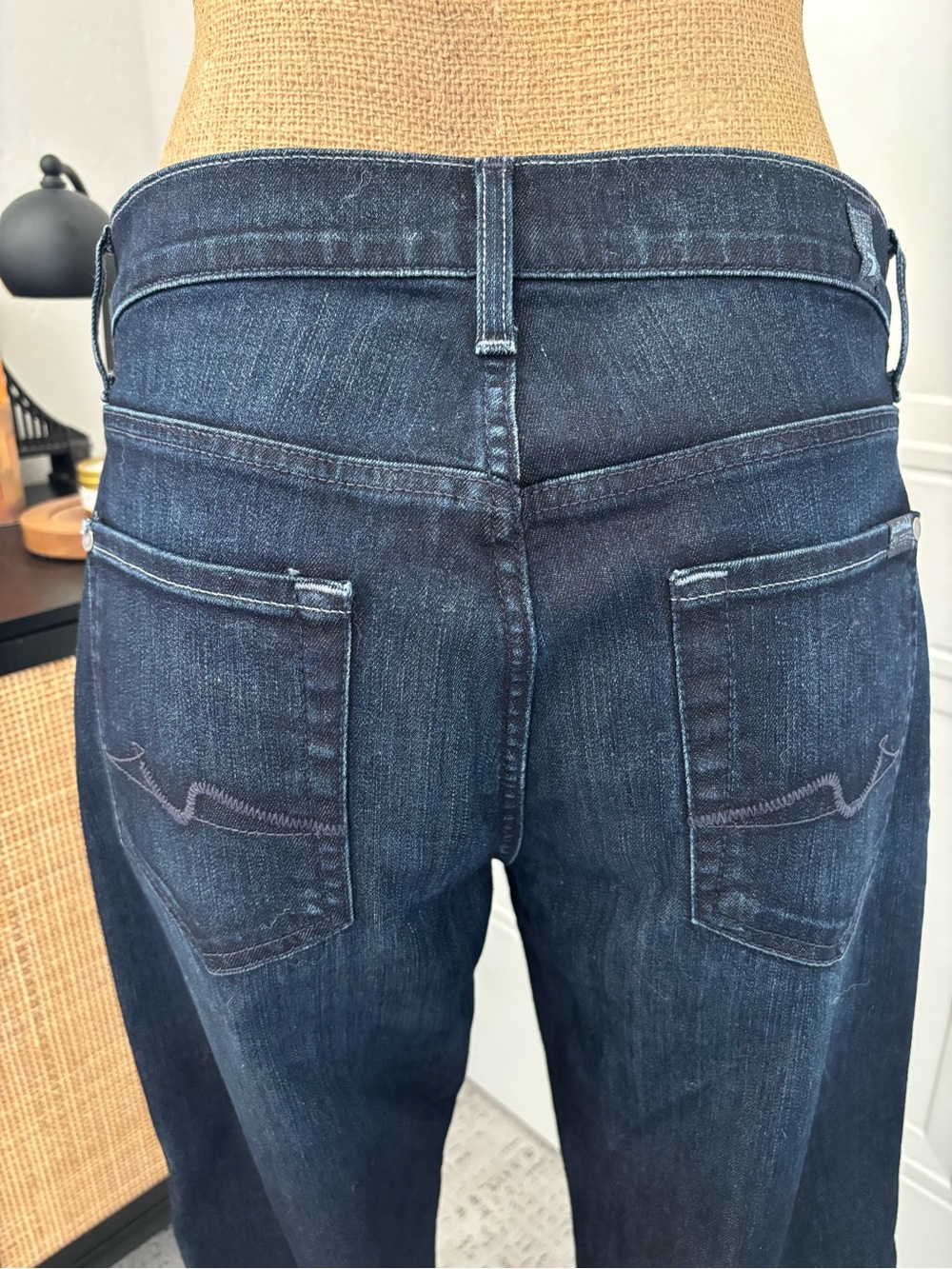 7 For All Mankind Women’s Dark Indigo Straight Jeans - Picture 6 of 13